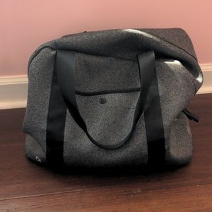 Gap bowling style duffle